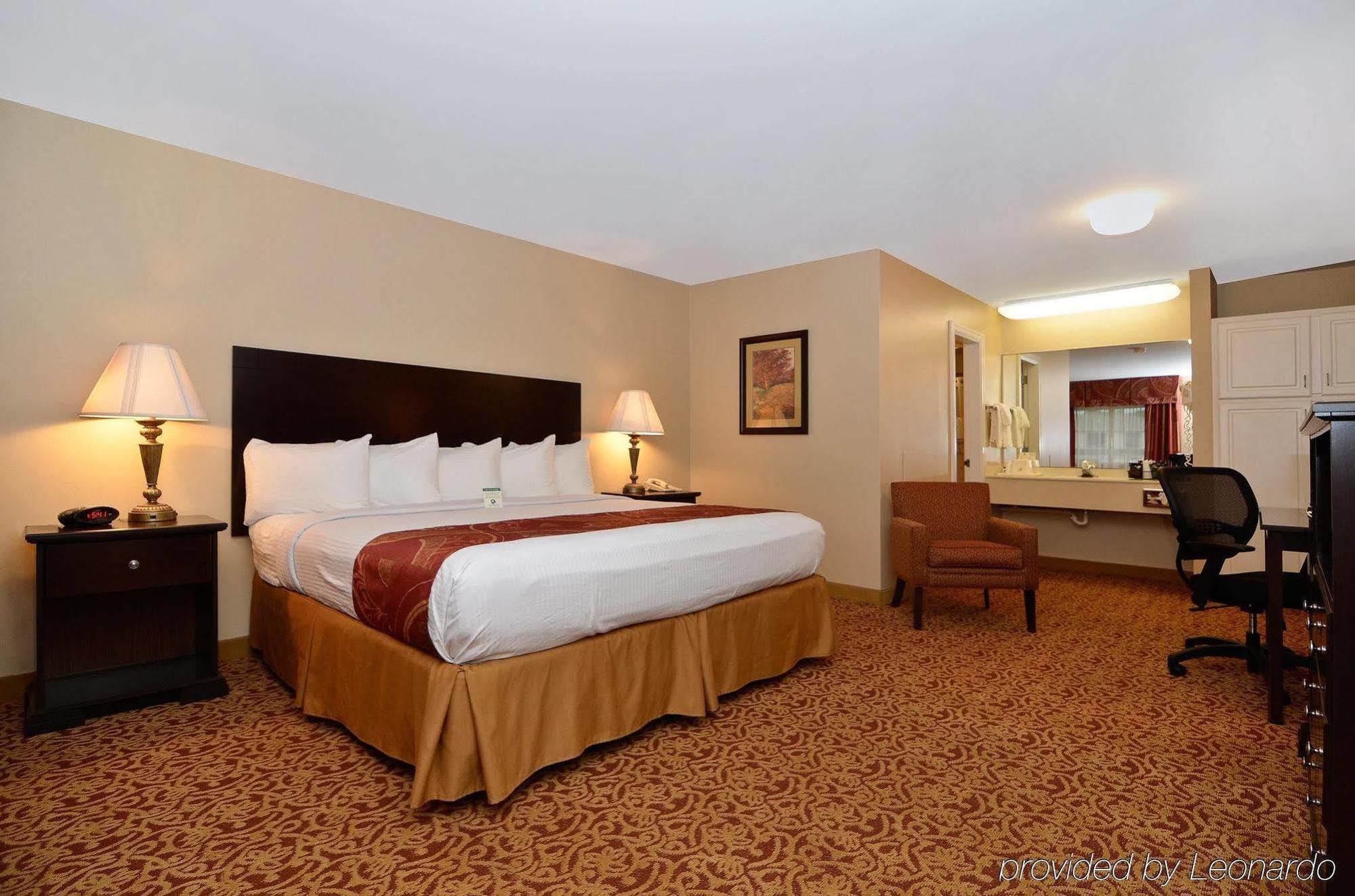 Days Inn By Wyndham Alexander City Exterior photo